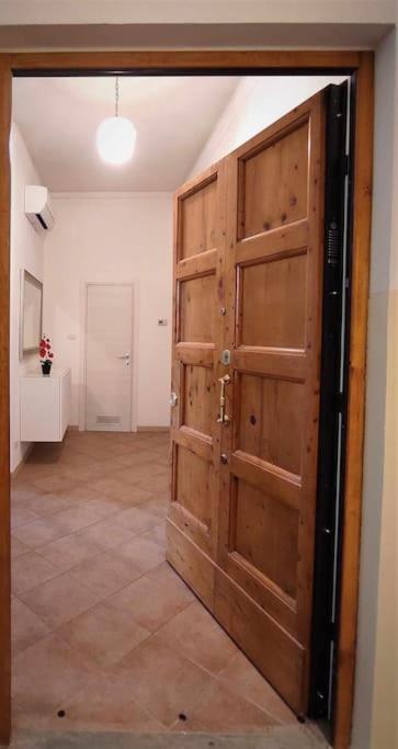 דירות פירנצה Casa Raffaello Careggi מראה חיצוני תמונה